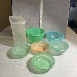 Vintage 7 Piece Lot Tupperware Wonderlier Serve/Store Bowls Stor-N-Keep  No Lids